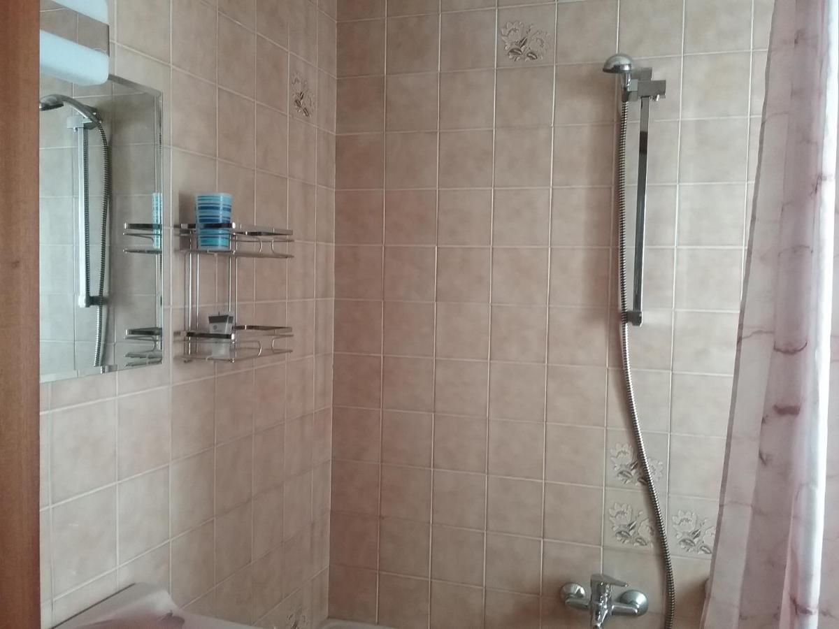 Atico Vacacional Apartment Muros Exterior photo