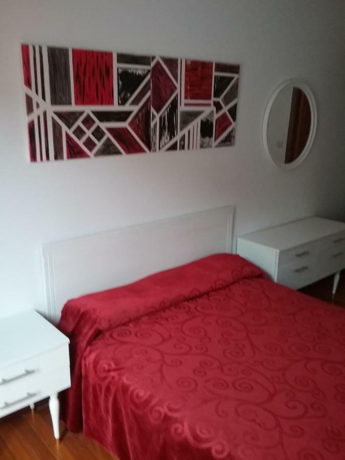 Atico Vacacional Apartment Muros Exterior photo
